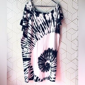 Torrid black and white tie dye dress Size 2